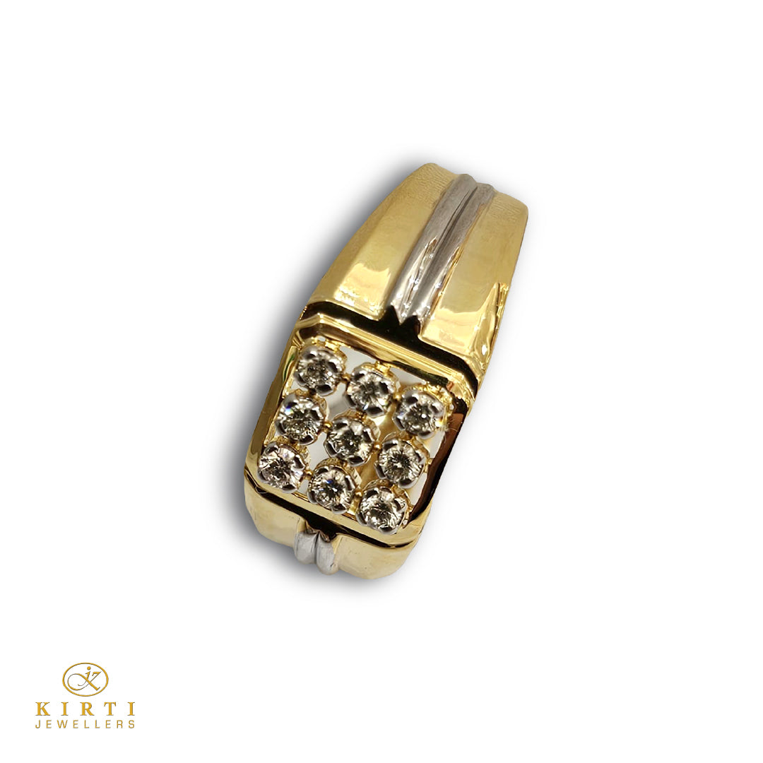 Men's 9ct Gold Ring with 9 Diamonds